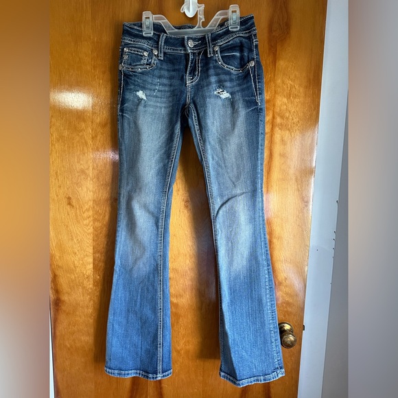 Women’s Miss Me Signature Bootcut Winged Pocket Stretch Jean Size 25. - Picture 1 of 6